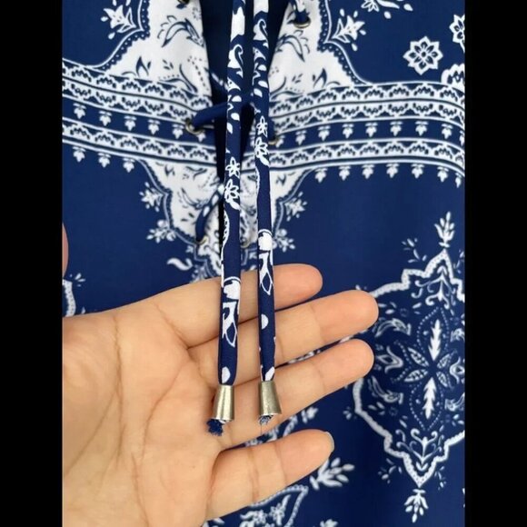 lovers + friends Temple Dress in Blue Temple Scarf small - Picture 7 of 13